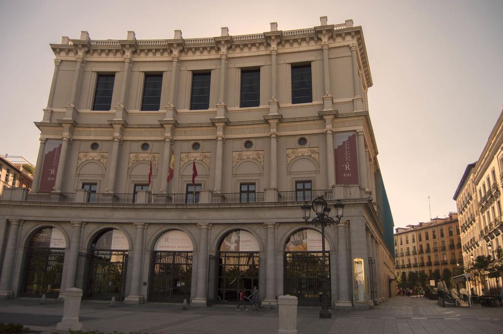 Smartrental Madrid Gran Via Apartments מראה חיצוני תמונה