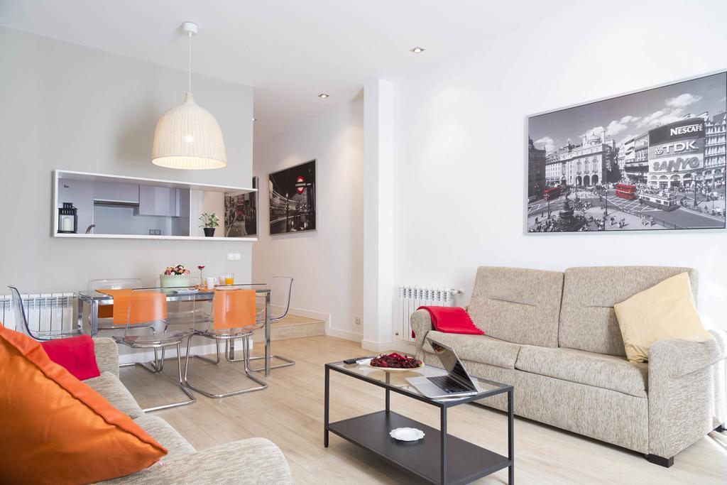 Smartrental Madrid Gran Via Apartments מראה חיצוני תמונה