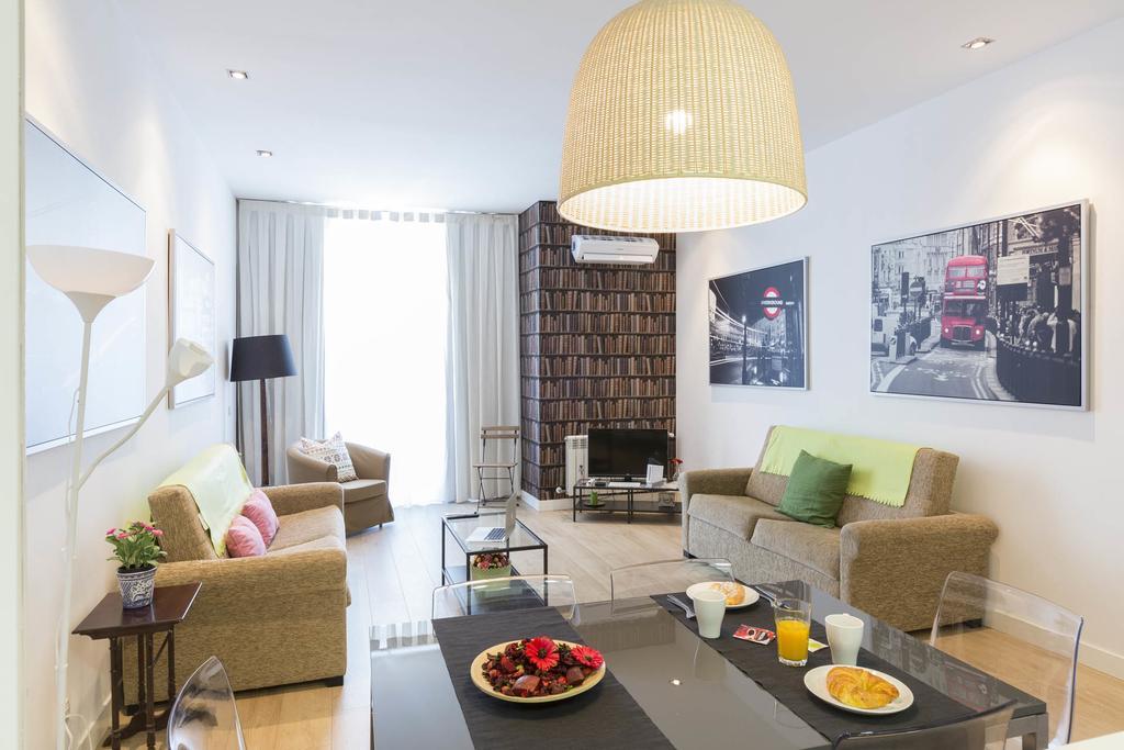 Smartrental Madrid Gran Via Apartments מראה חיצוני תמונה