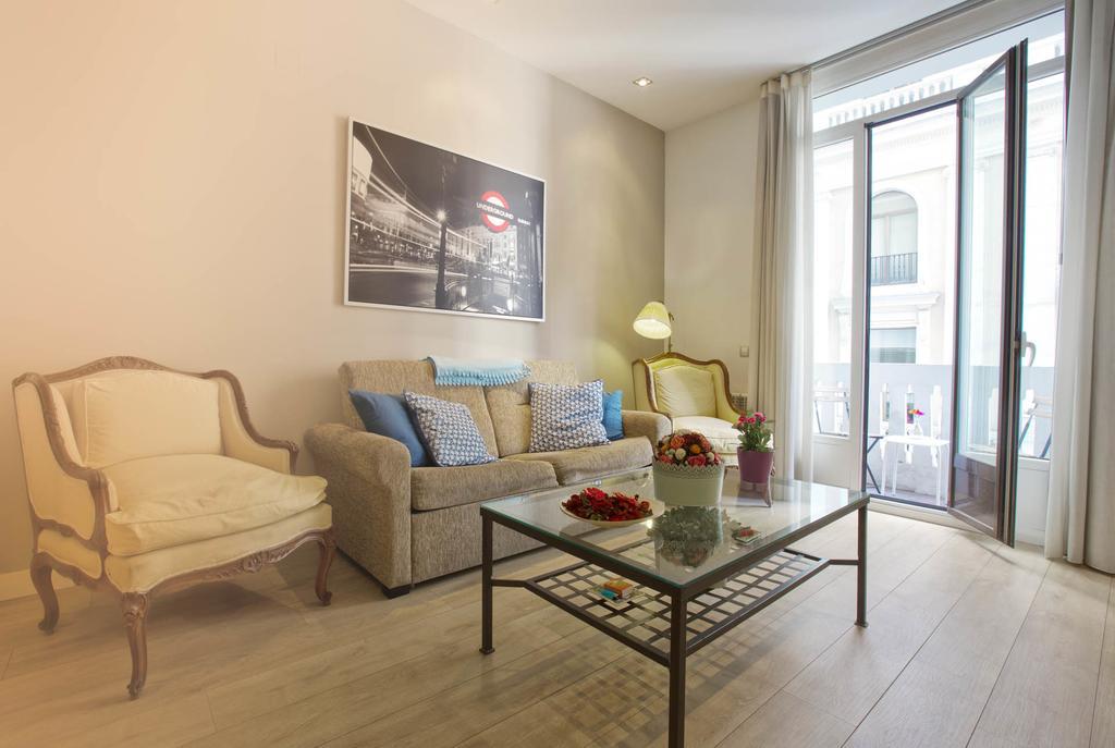 Smartrental Madrid Gran Via Apartments מראה חיצוני תמונה