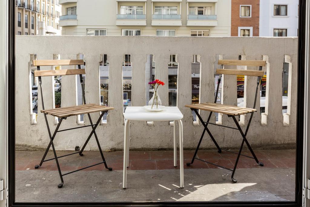 Smartrental Madrid Gran Via Apartments מראה חיצוני תמונה