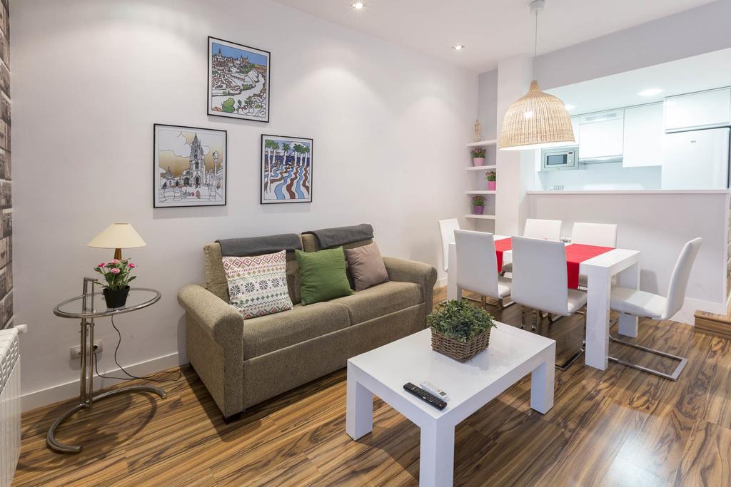 Smartrental Madrid Gran Via Apartments מראה חיצוני תמונה